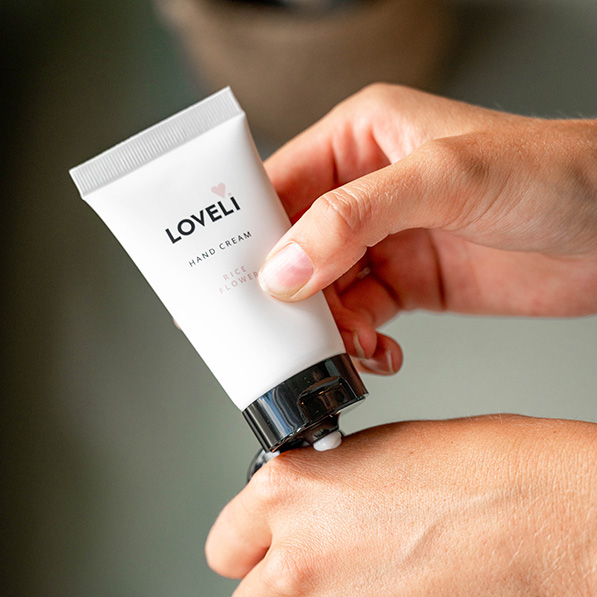 Loveli Hand Cream Rice Flower 50ml